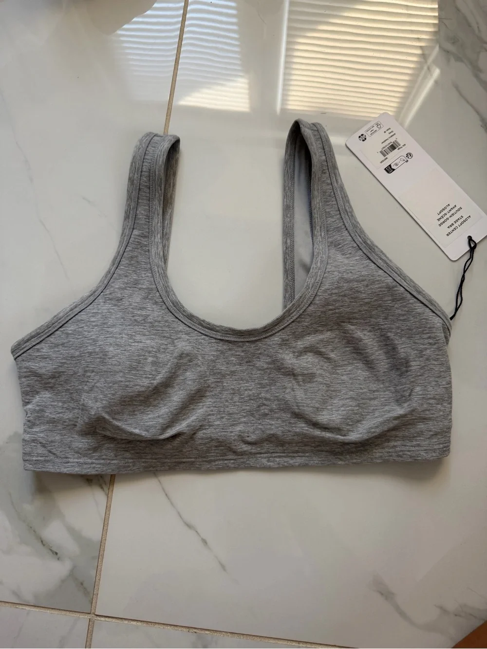 ALOsoft center stage bra
